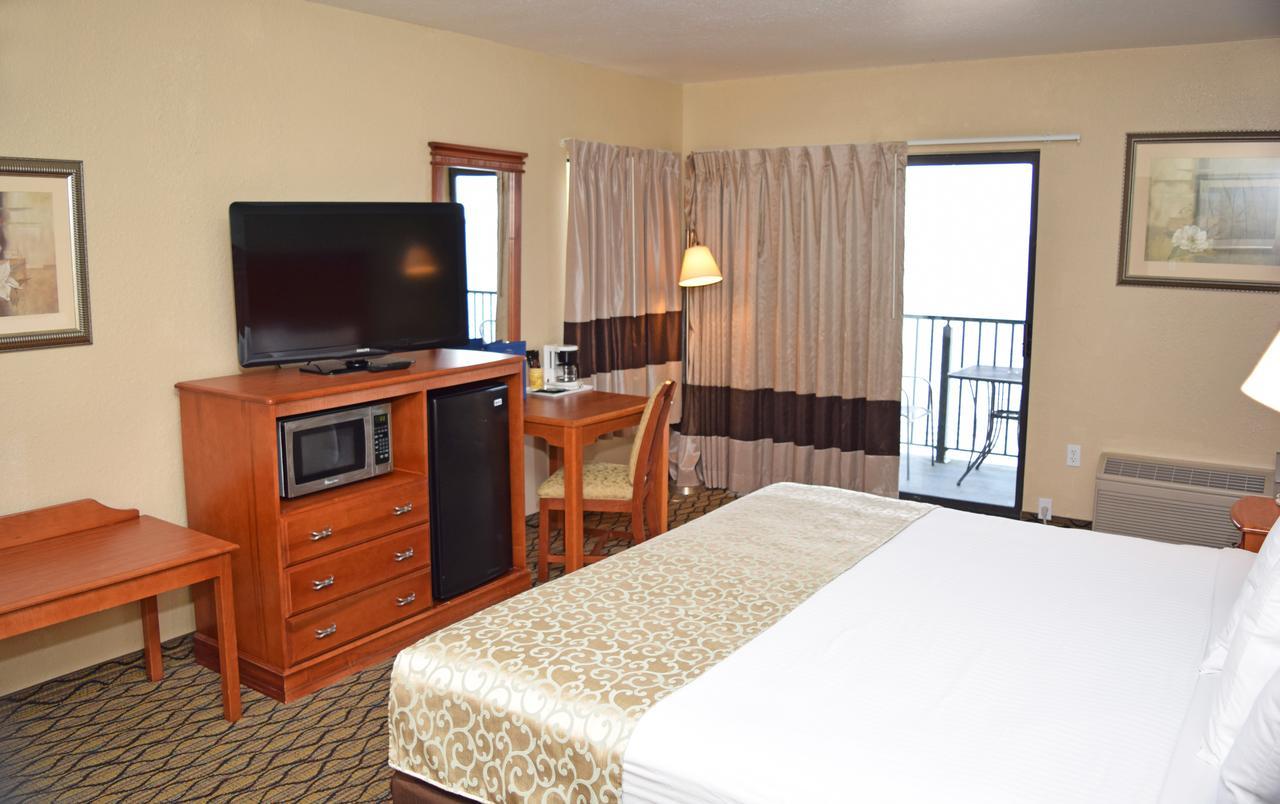 Beachfront Hotel Houghton Lake Εξωτερικό φωτογραφία
