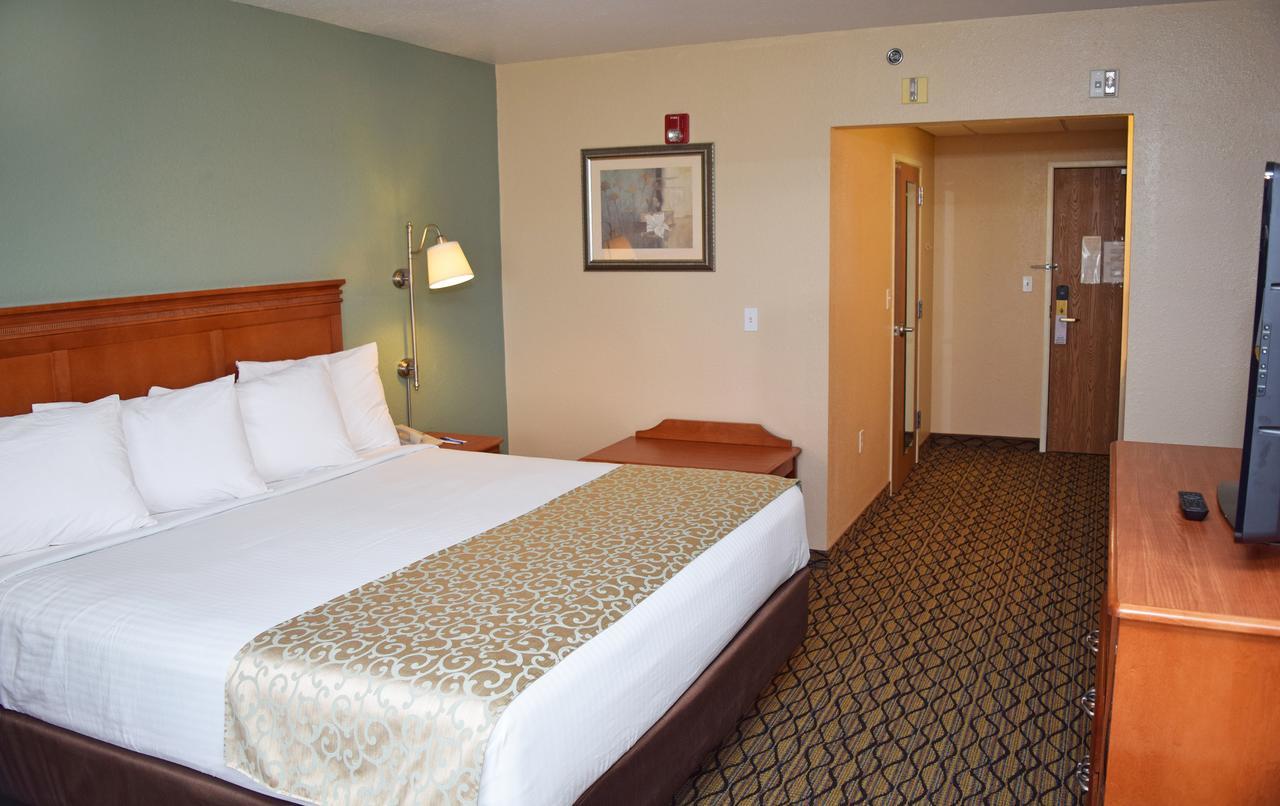 Beachfront Hotel Houghton Lake Εξωτερικό φωτογραφία