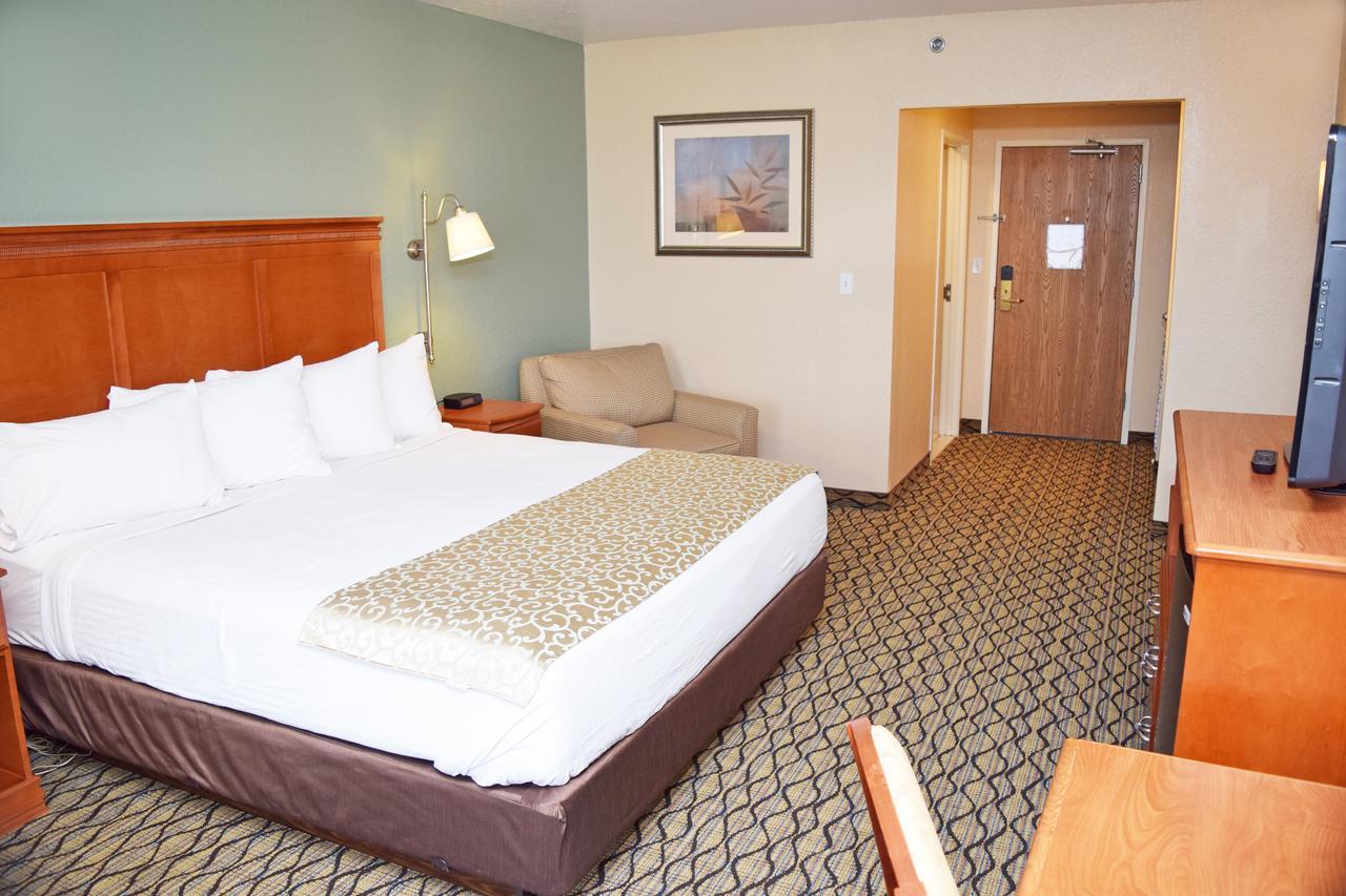 Beachfront Hotel Houghton Lake Εξωτερικό φωτογραφία