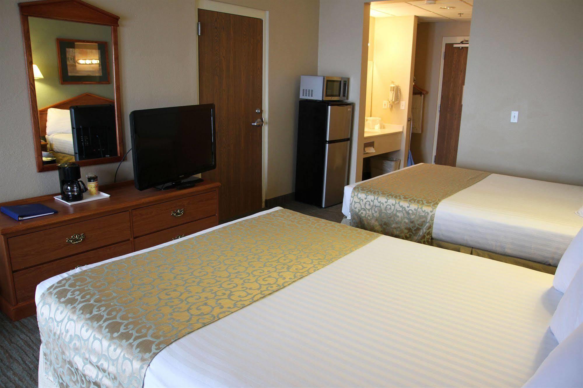 Beachfront Hotel Houghton Lake Εξωτερικό φωτογραφία